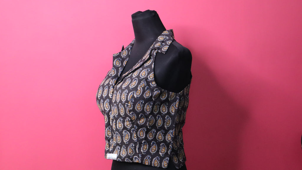 Black Paisley Print Collared Sleeveless Designer Blouse