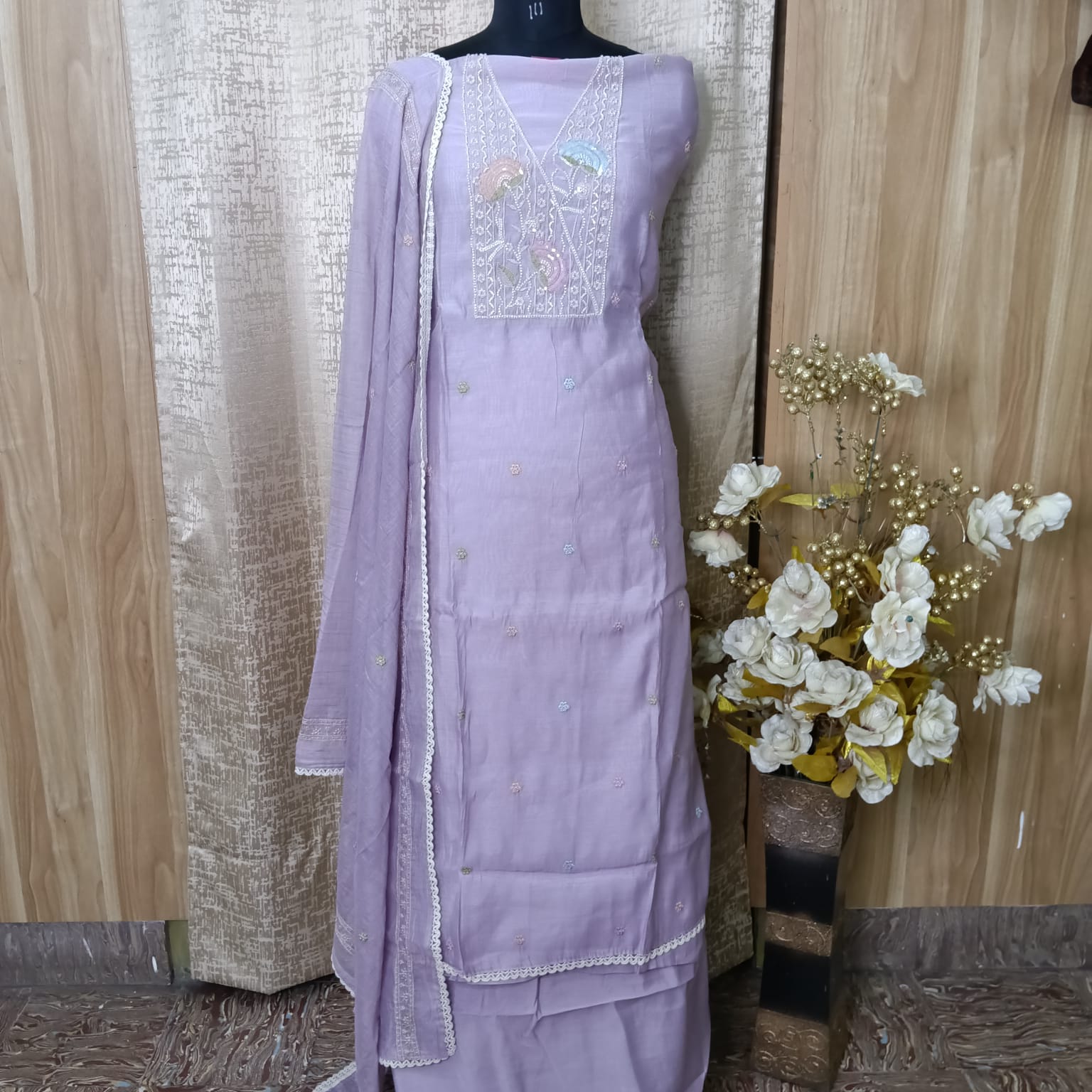 Lilac Silk Hand Embroidery Chudithar Dress Material with Designer Shawl