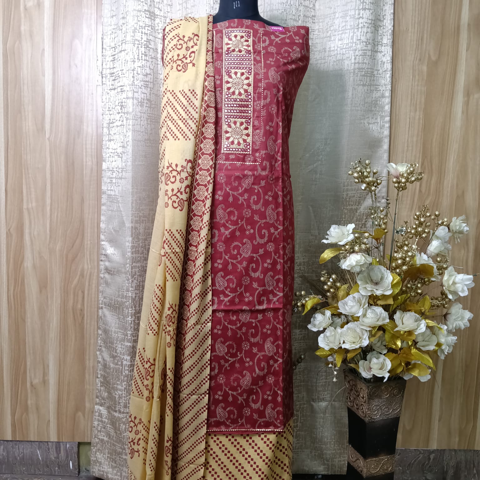 ❤️ Maroon Embroidered Cotton Chudithar Dress Material with Beige Printed Dupatta
