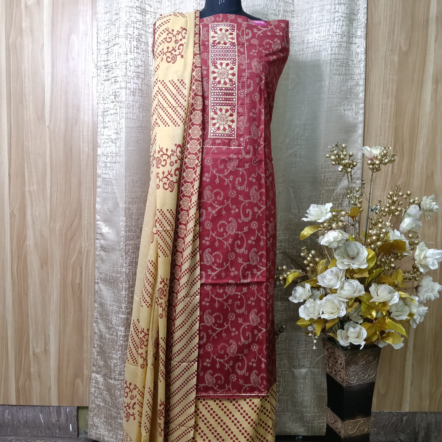 ❤️ Maroon Embroidered Cotton Chudithar Dress Material with Beige Printed Dupatta